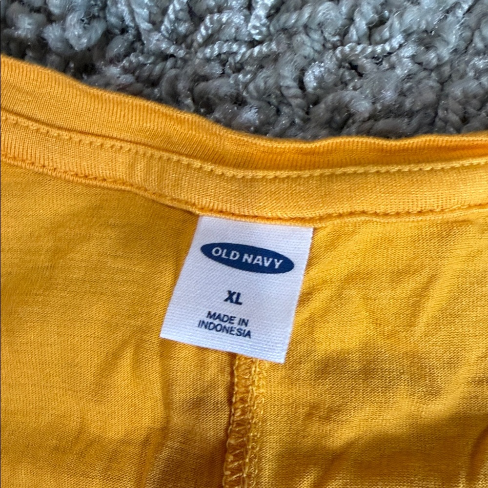 Old Navy Yellow Graphic Tank Top (XL) ☀️ - Picture 4 of 7